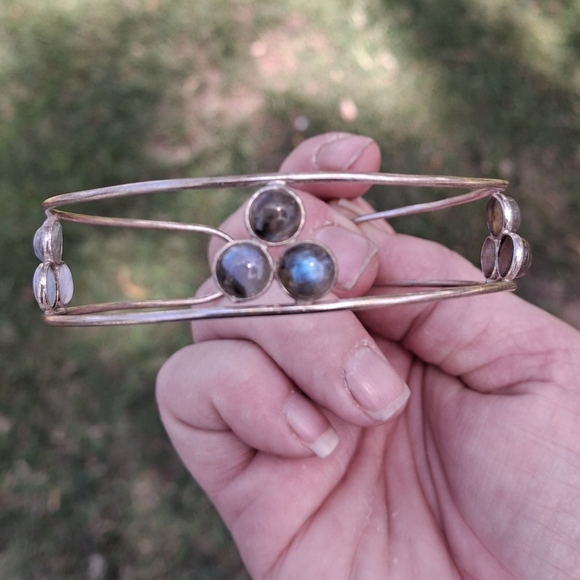 New Labradorite and Larimar Silver Cuff Bracelet. - Picture 3 of 13